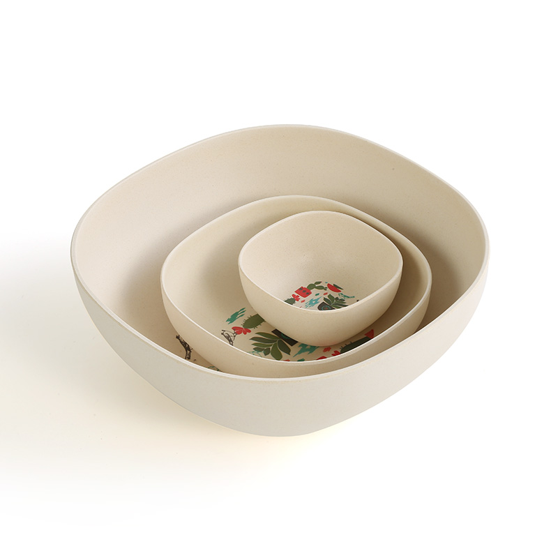 The Ingenious Melamine Mixing Bowl with Drainage Mouth